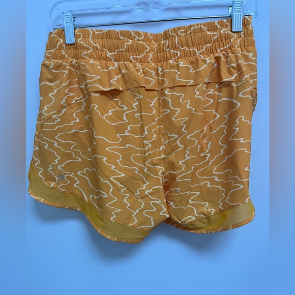 Athleta printed Racer Run mesh shorts - Picture 5 of 6